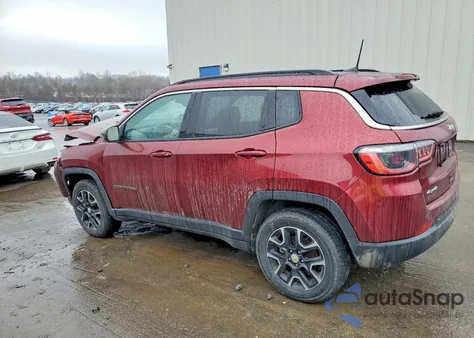 2022 Jeep Compass Latitude z USA, uszkodzony, nr VIN 3C4NJDBB5NT126373
